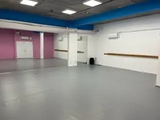 Room hire is now available for our new studio 1 & 2!

If your hosting a birthday party, event or meeting get in touch to find out about our studio hire packages, just email us on info@lcdc.dance

#hire #wedding #hiring #events #party #space #birthday